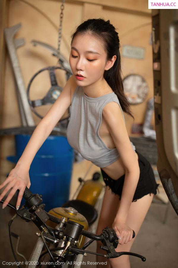 安然Maleah  [XiuRen]高清写真图 2020.08.26 No.2493 安然Maleah第27张图片